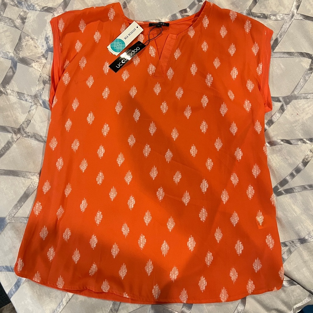 Papermoon Mixed Material Top. NWT. Size XL.  Coral Color.